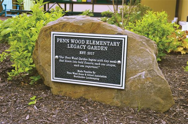 Penn Wood Legacy Garden Boulder 